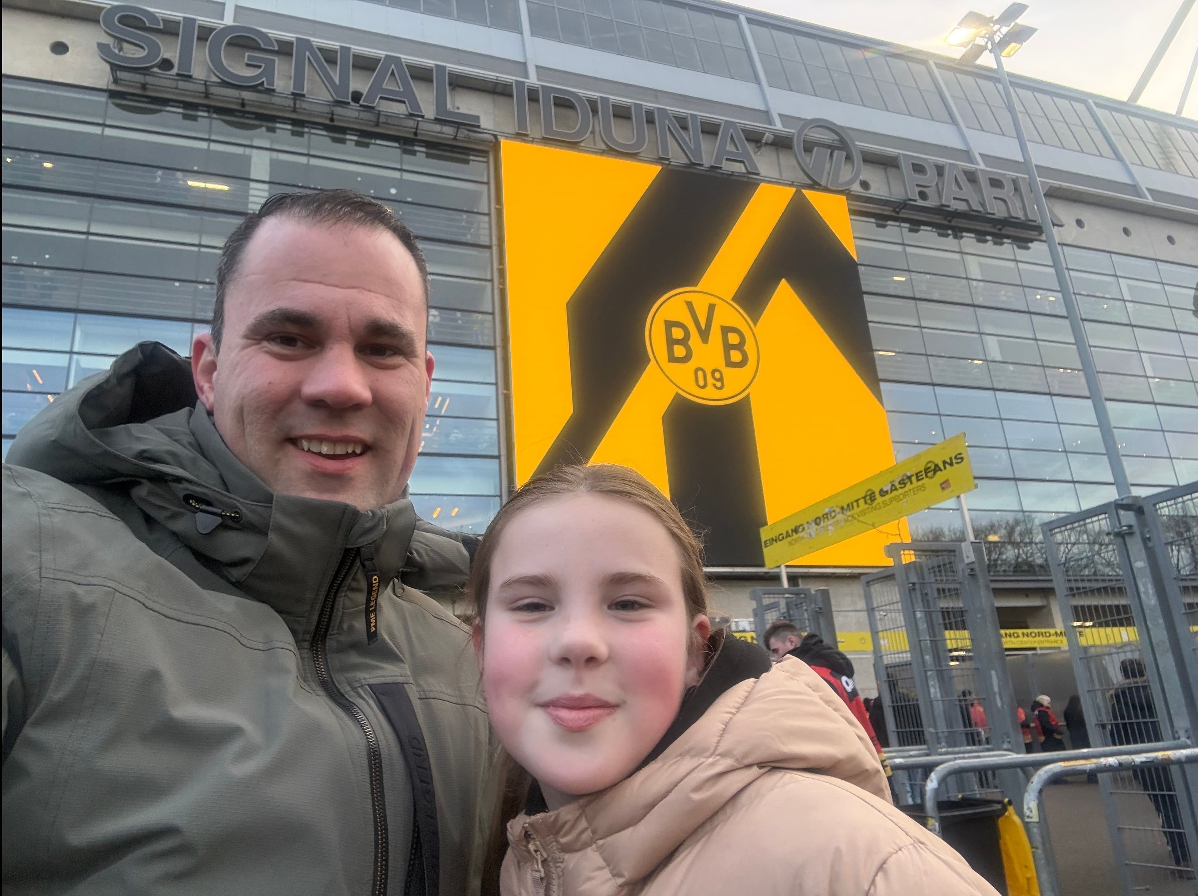 bvb (2).jpeg bvb (2).jpeg